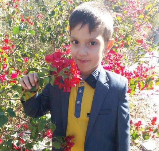 تصویری از عزیزاله،مهدی وعلیرضاشیخ منگشتی (سهیلی)مرحومه صغری حسین پورومرحومه فاطمه سروستانی