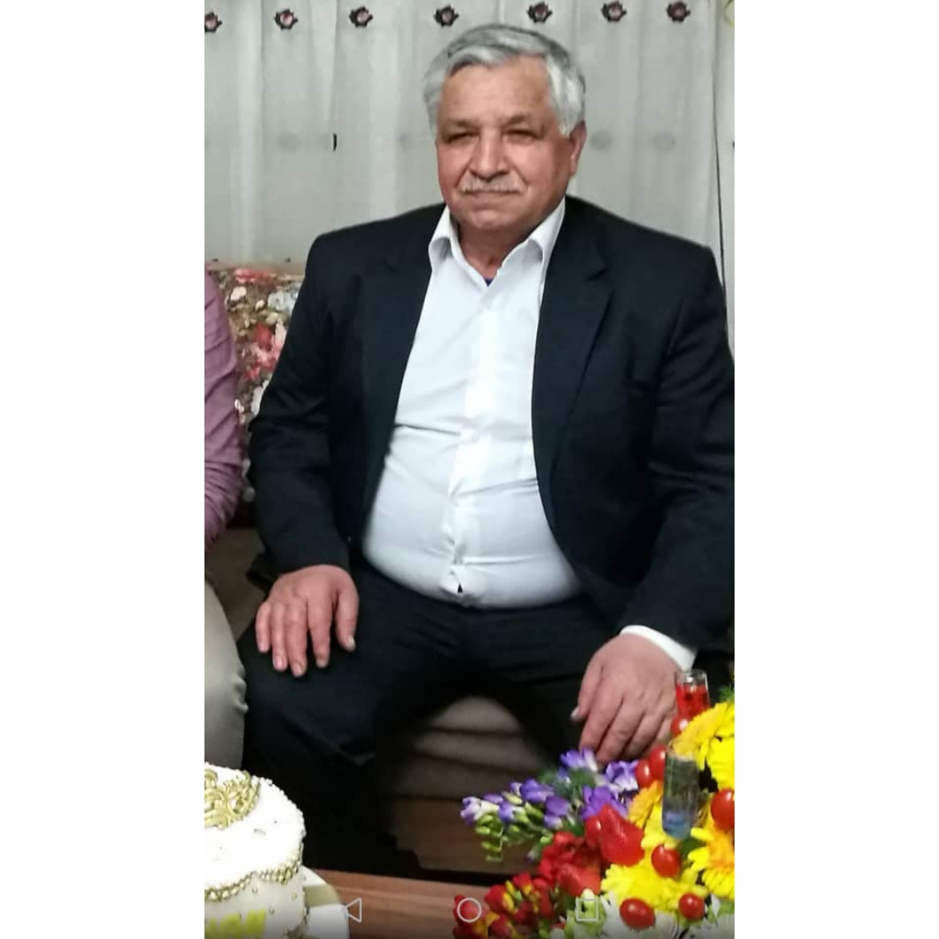 تصویری از محمود عباسی
