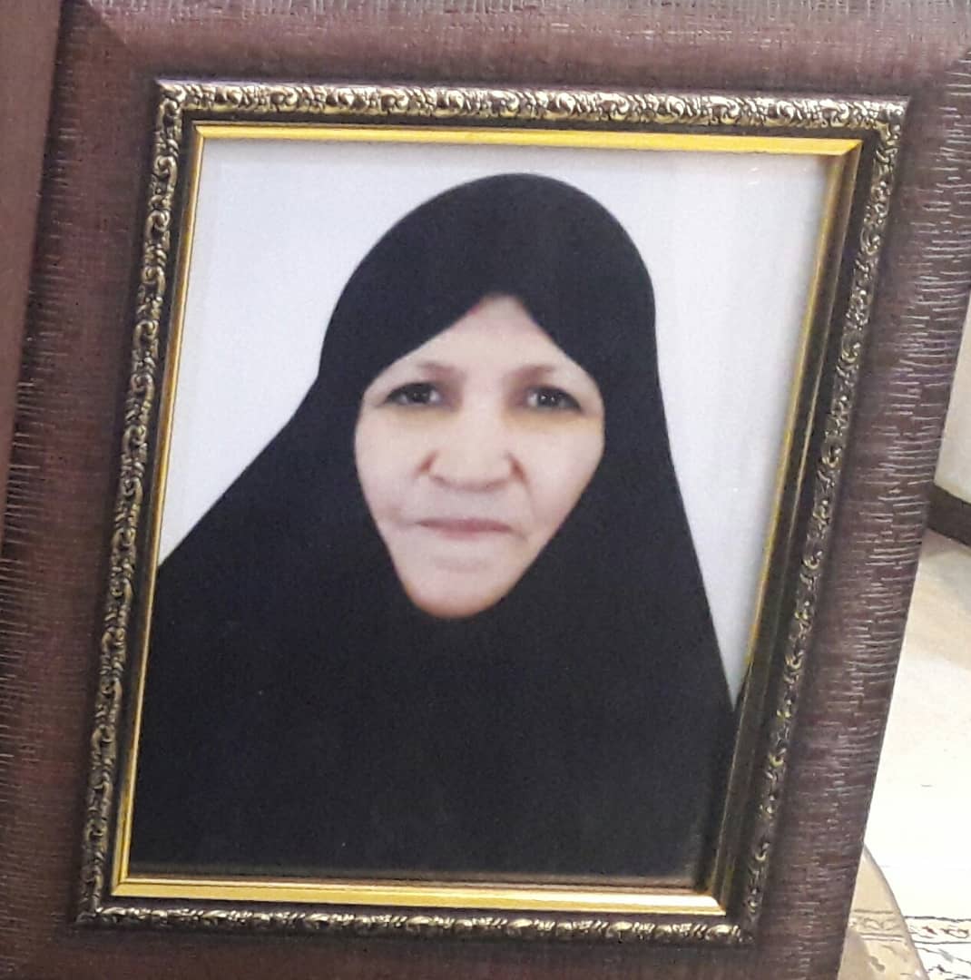 تصویری از حاجیه خانم حلیمه اکبری مادر شهید محمد محمودی