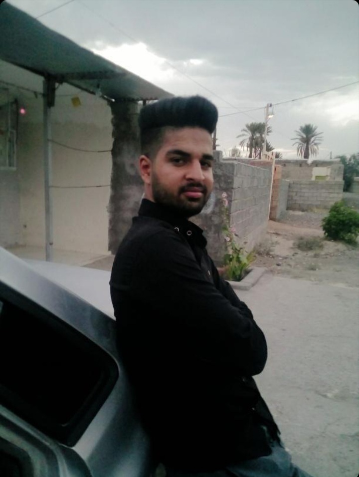 تصویری از یاسین خنیاگر