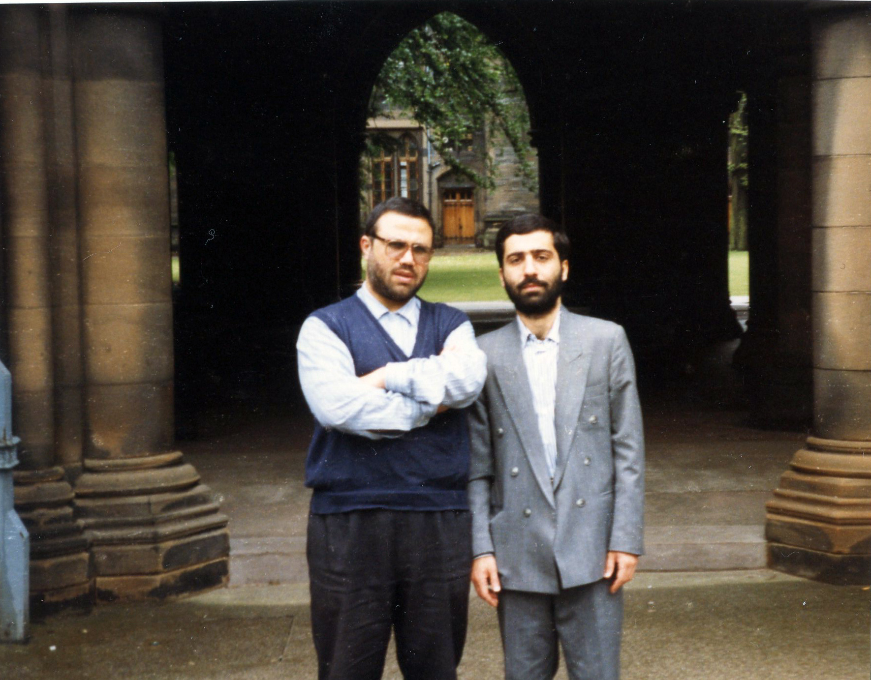 تصویری از دکتر محمود خادمان