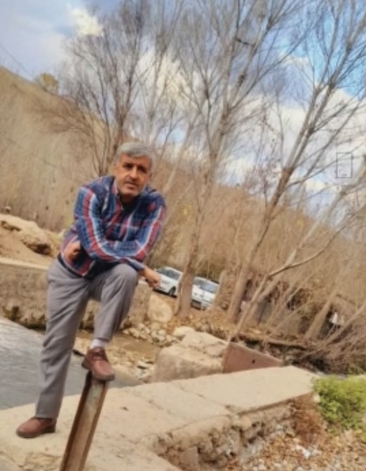 تصویری از احمد عطایی