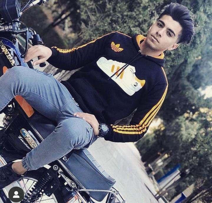 تصویری از مهدی سرداری