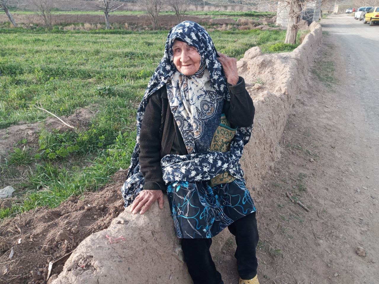 تصویری از حاجیه خانم صغری مرادی
