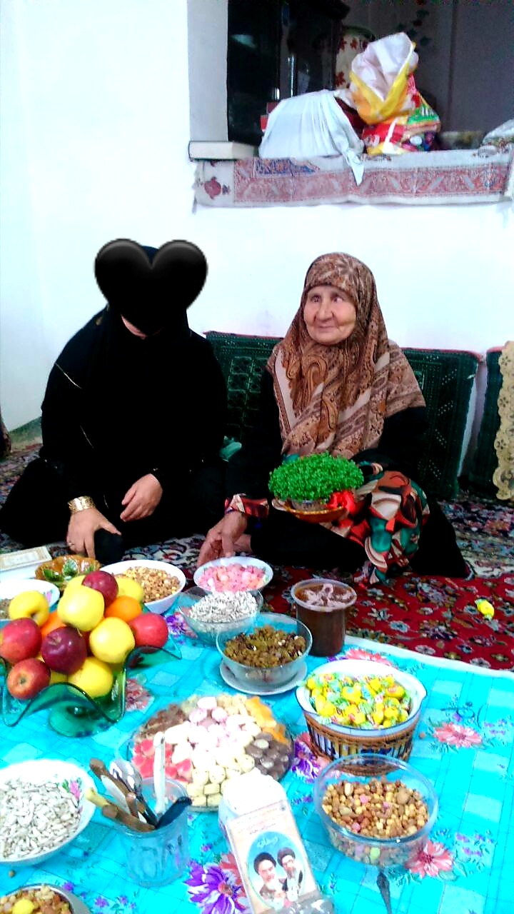 تصویری از حاجیه خانم صغری مرادی