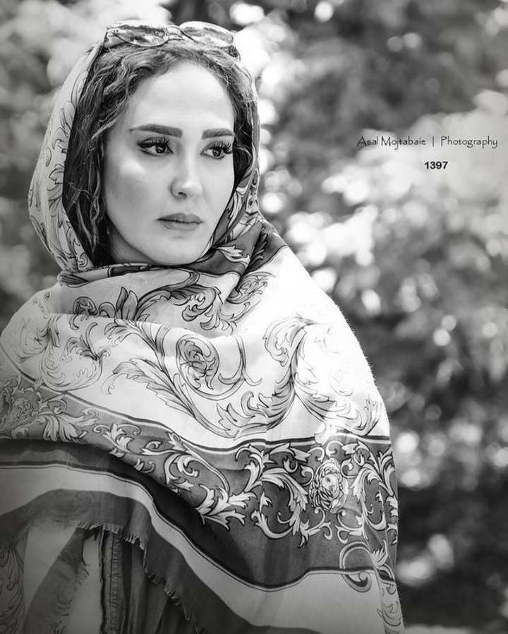 تصویری از زهره فکور صبور