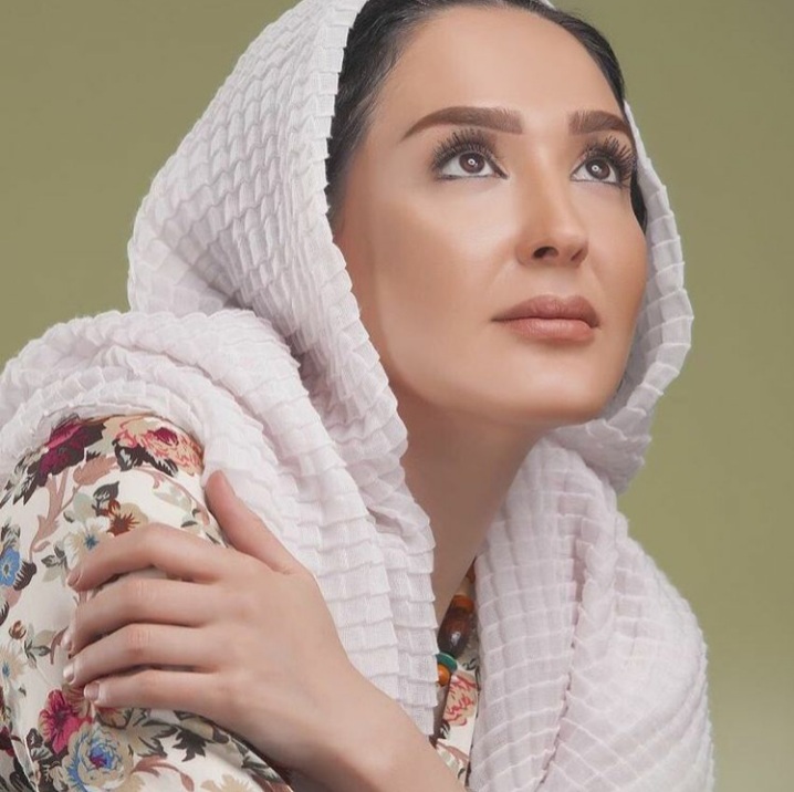 تصویری از زهره فکور صبور