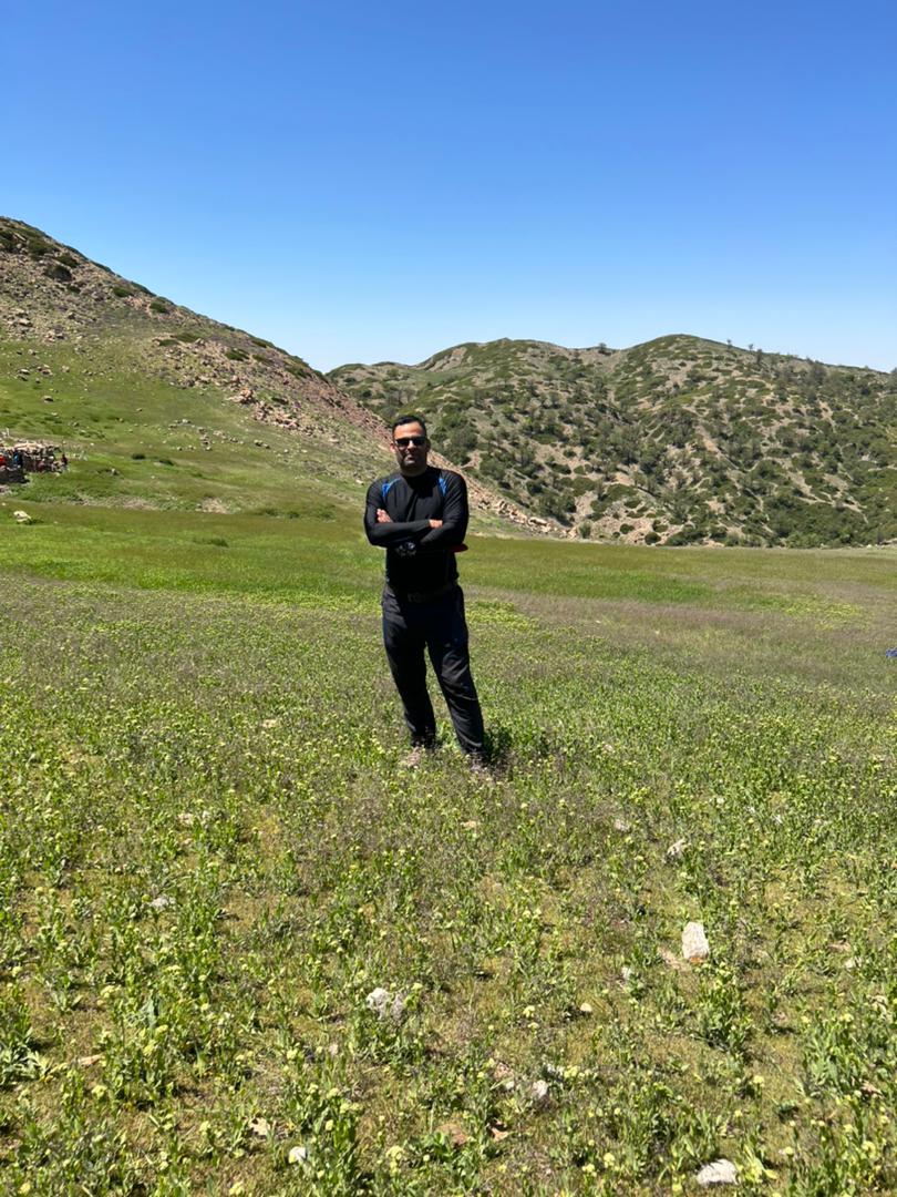 تصویری از ناصر کوهستانی