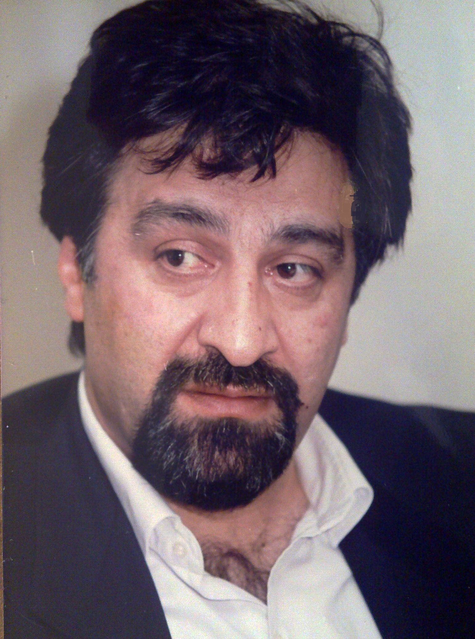 تصویری از دکتر عباس هشی