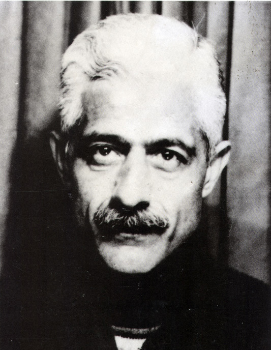تصویری از جلال(سید جلال‌الدین) آل احمد( سادات آل احمد)