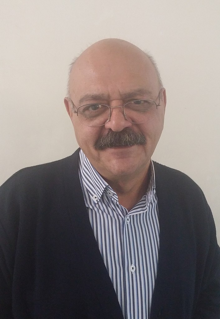 تصویری از کورش صفوی