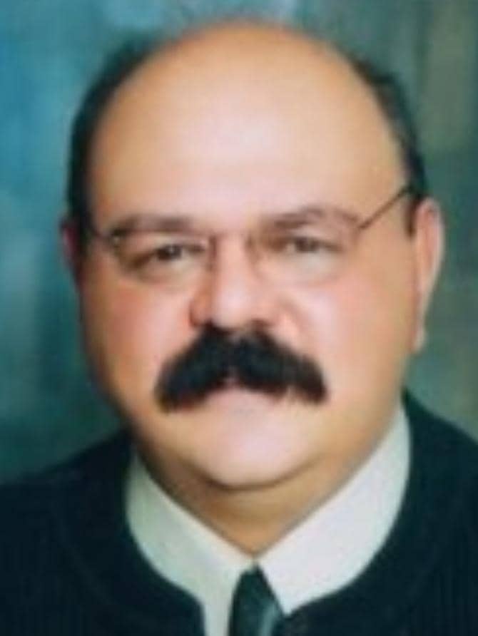 تصویری از کورش صفوی