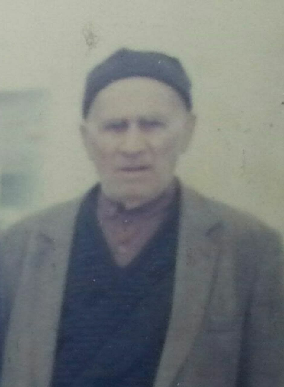 تصویری از حسین داستان