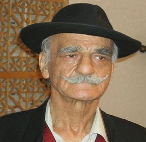 تصویری از ایرج تنظیفی