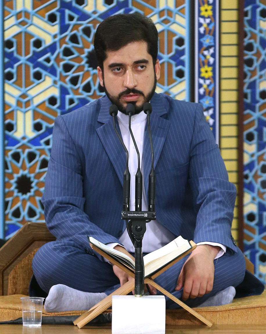 تصویری از حاج حسن دانش(قاری قرآن)