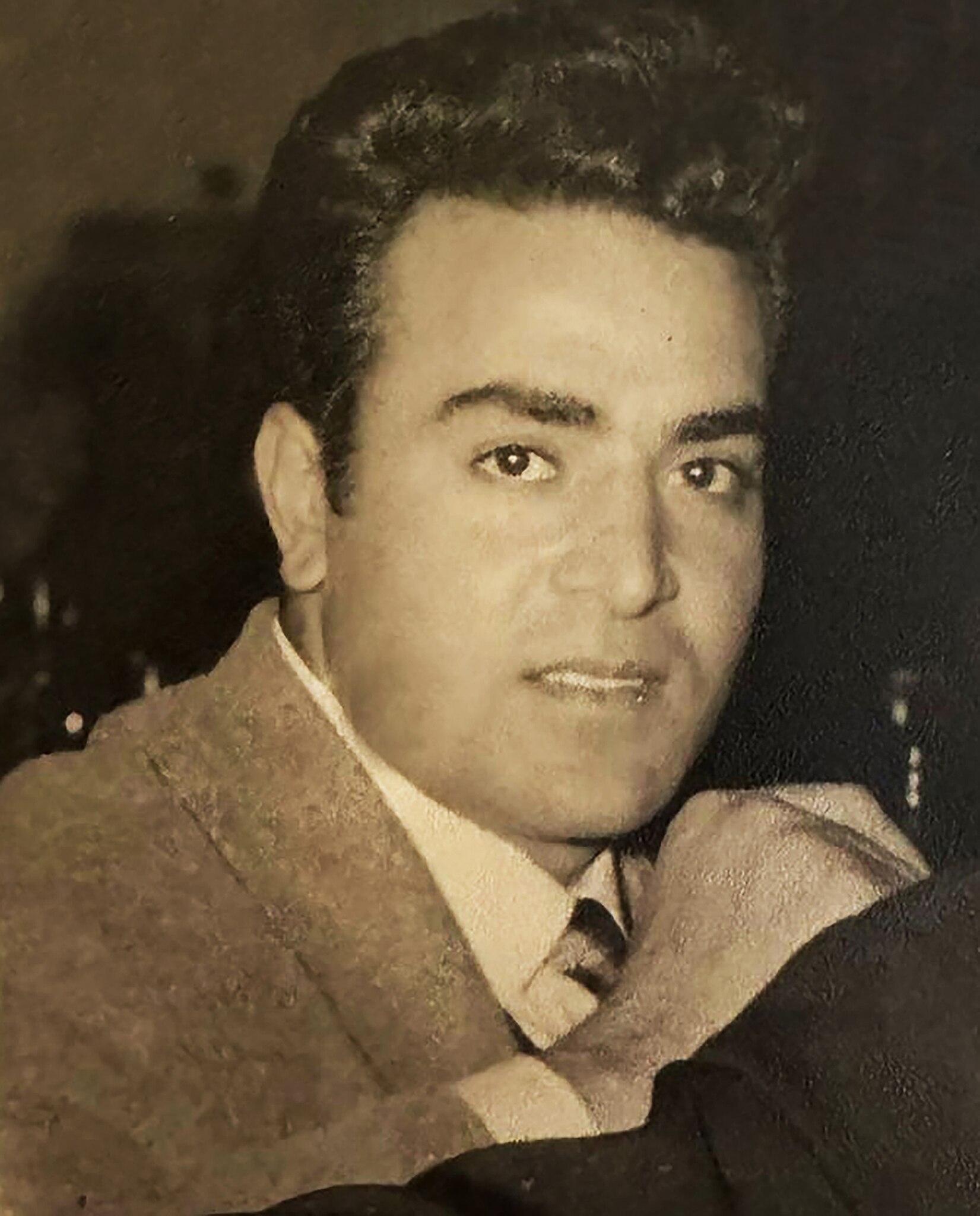 تصویری از سعید فاضل زاد با نام هنری سعید کامیار