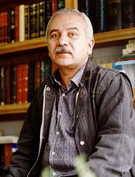 تصویری از احمد میرعلائی