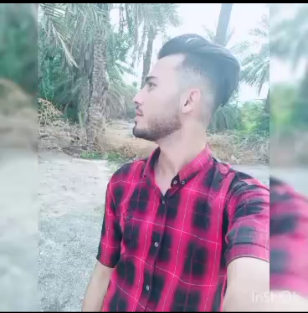 تصویری از عباس عاشوری