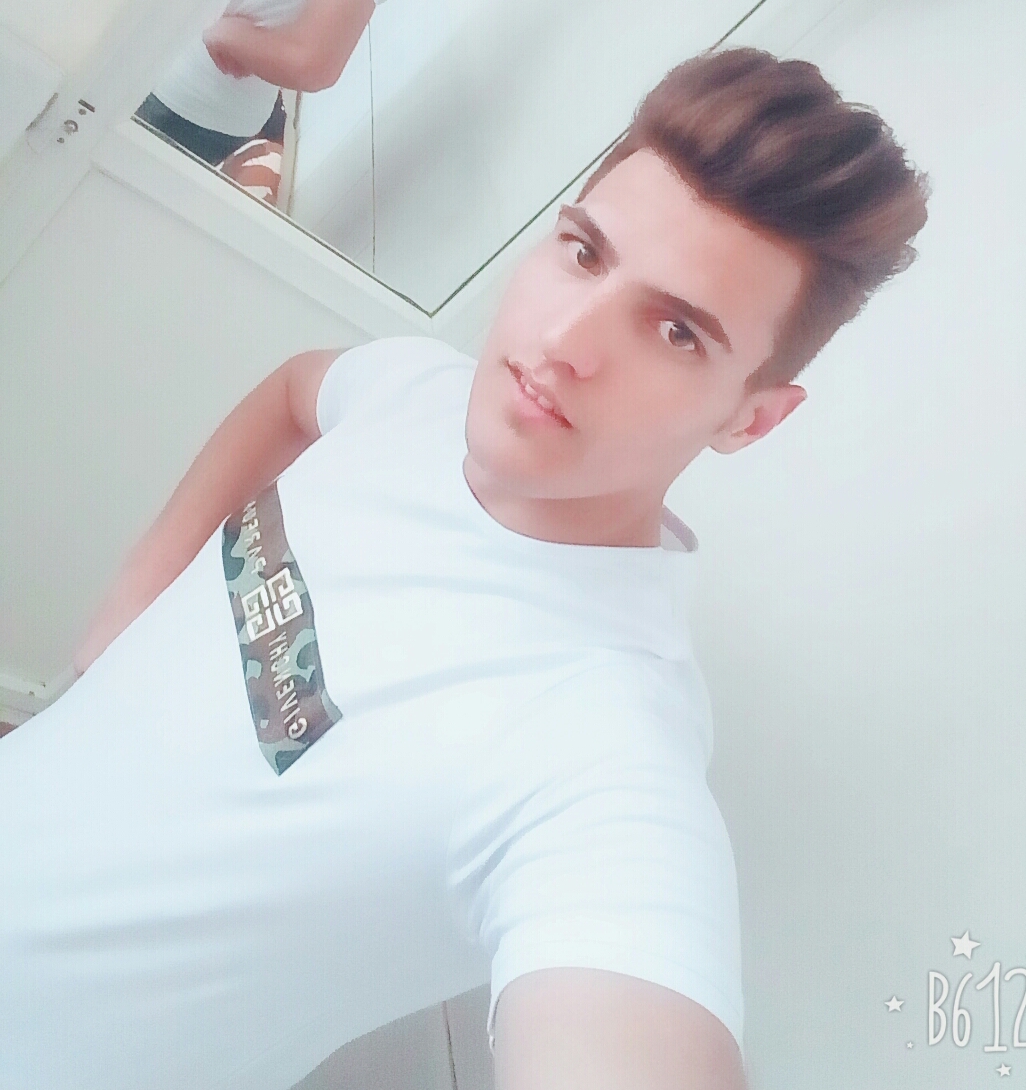 تصویری از زنده یاد حمید جهانگیری