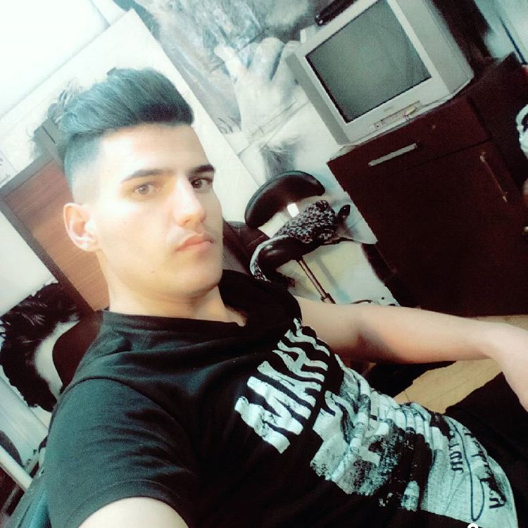 تصویری از زنده یاد حمید جهانگیری