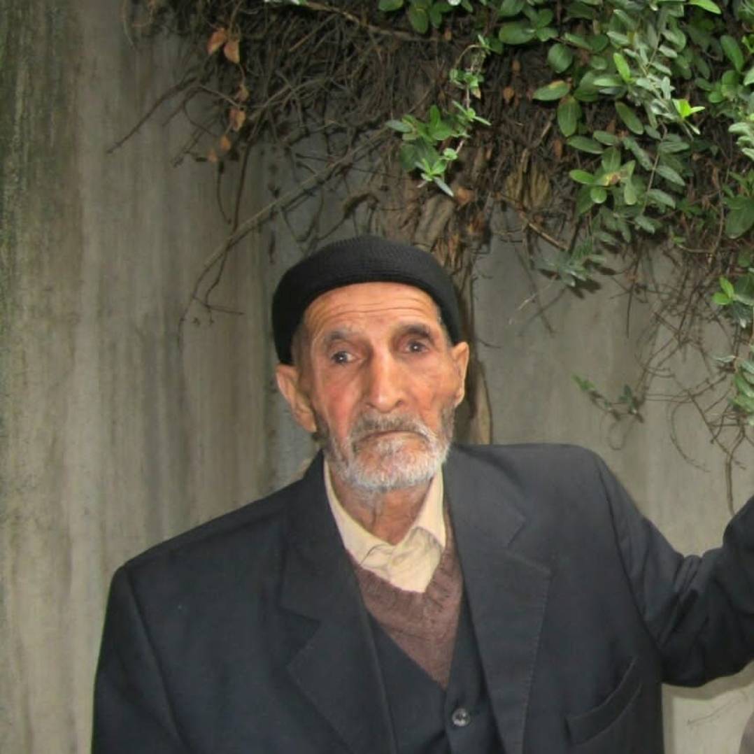 تصویری از اموات منسوب به روستای چراغ آباد