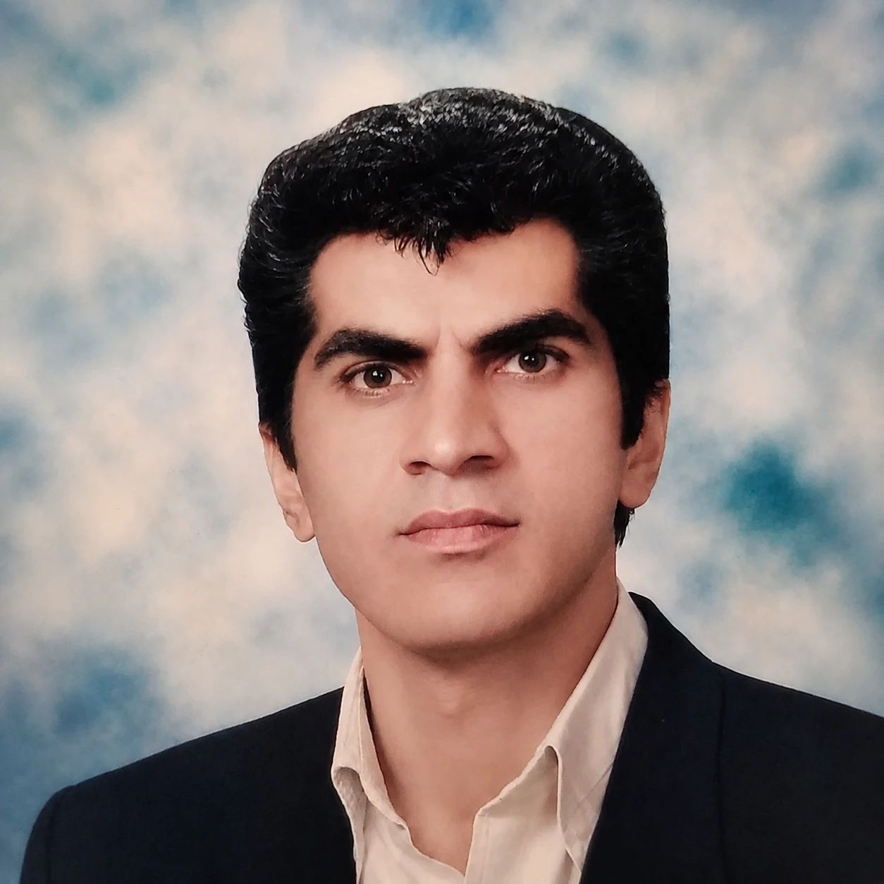 تصویری از سهراب جهانتاج