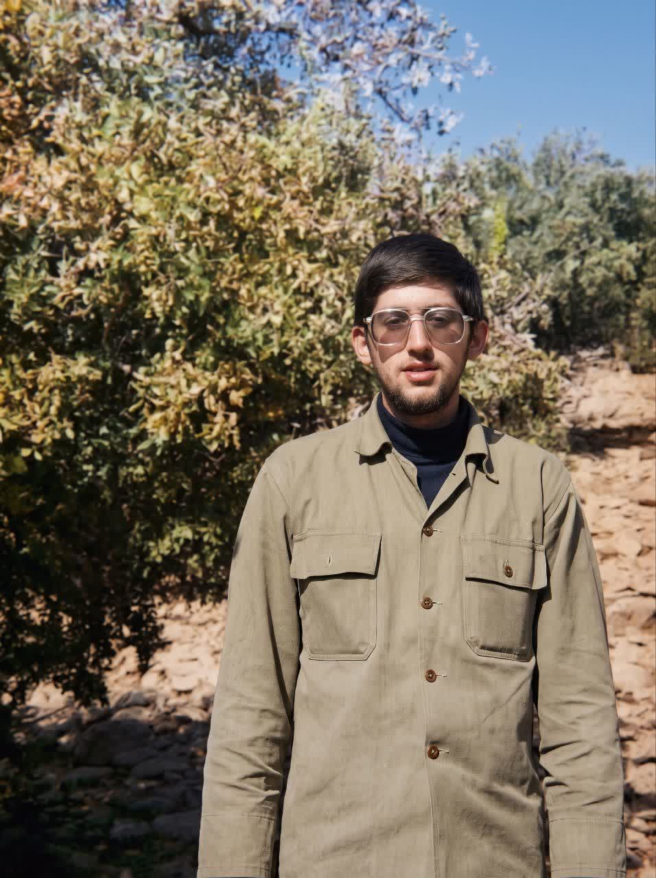 تصویری از امیر محمد اشعری