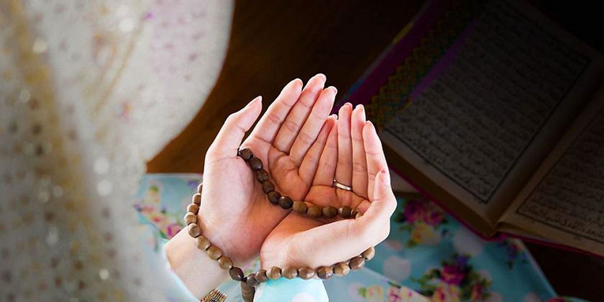 عذاب و گرفتاری های کسی که نمازش را سبک بشمارد در دنیا و آخرت