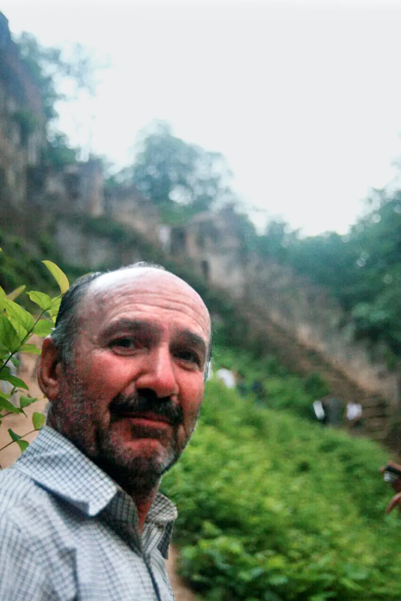  غلامحسین مسعودی مرغملکی
