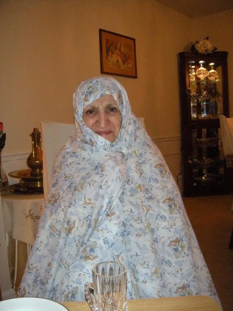 مرحومه شهربانو حکیمی