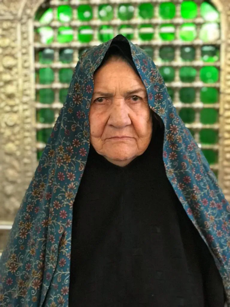 مرحومه اقدس رستگار مقدم