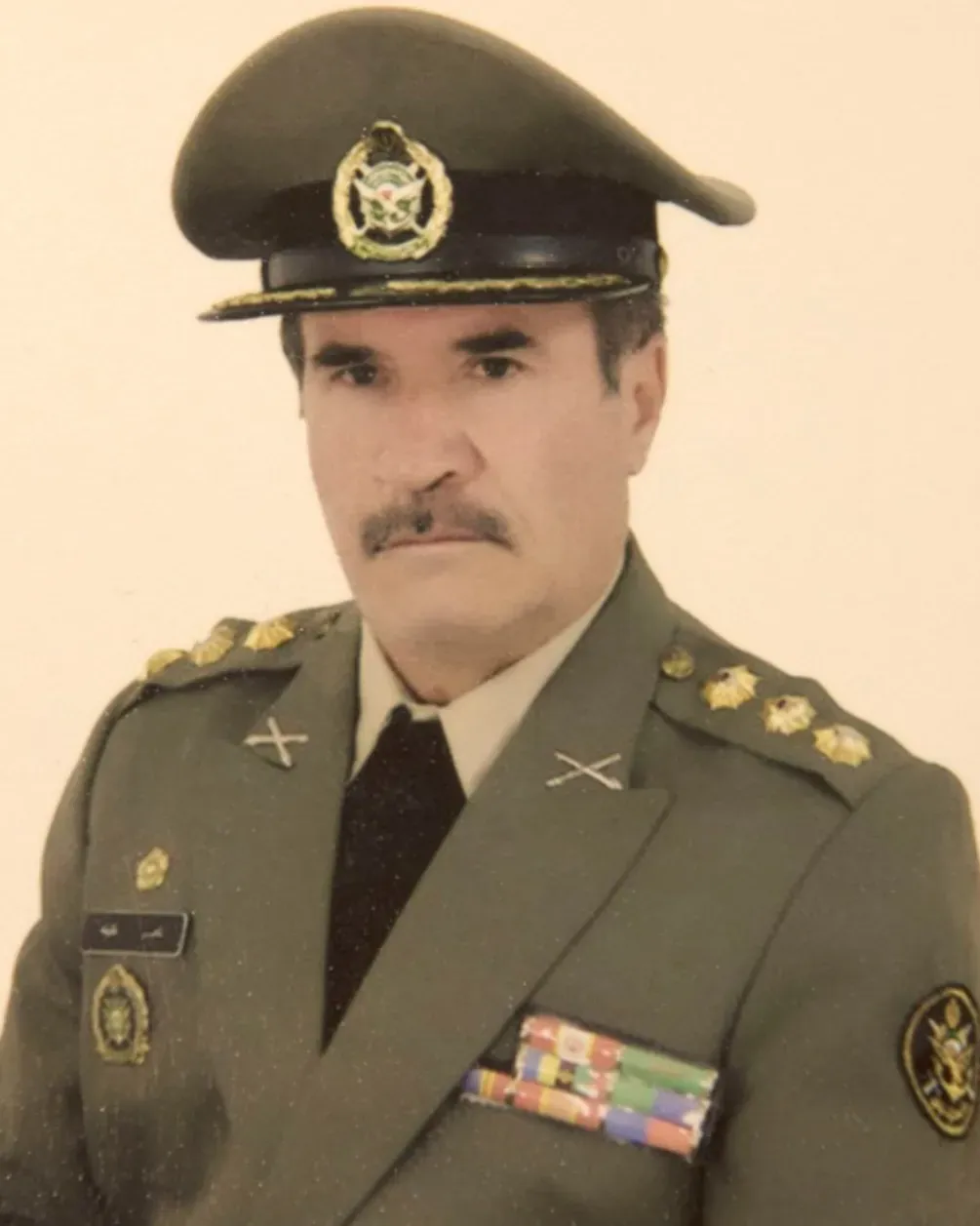 شادروان حاج ناصر علی قلی طایفه