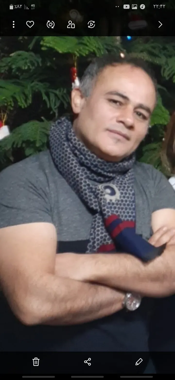 شادروان علیرضا قشلاقی نیکجه