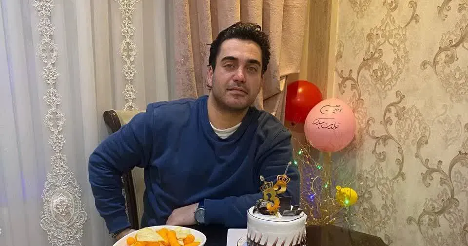 شادروان امیرحسین برهنه پوشان