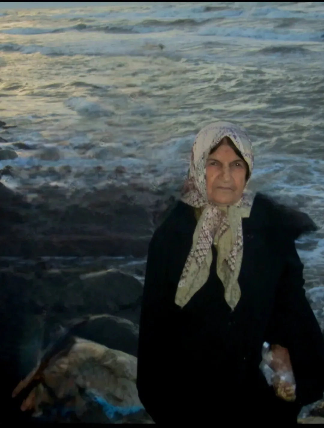 مرحومه صغری دهقان نیری