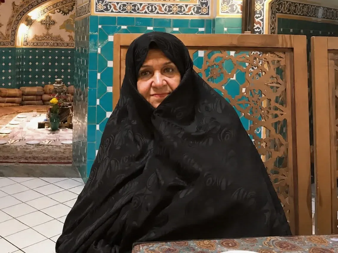 مرحومه ایران آبدار اصفهانی