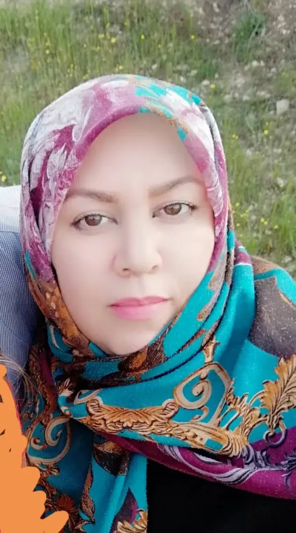 مرحومه نرگس کریمی قهفرخی