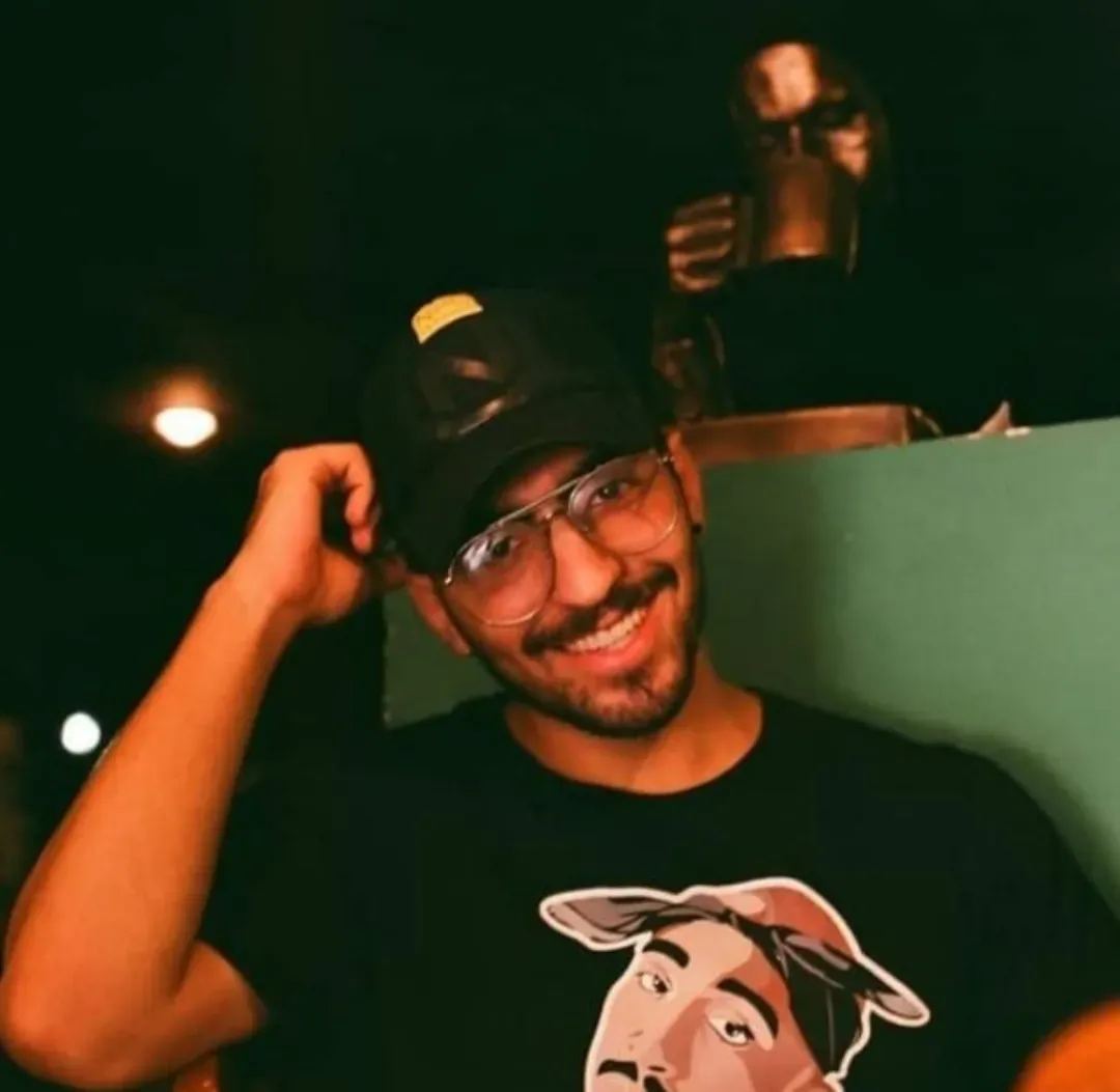 شادروان محمد زارع