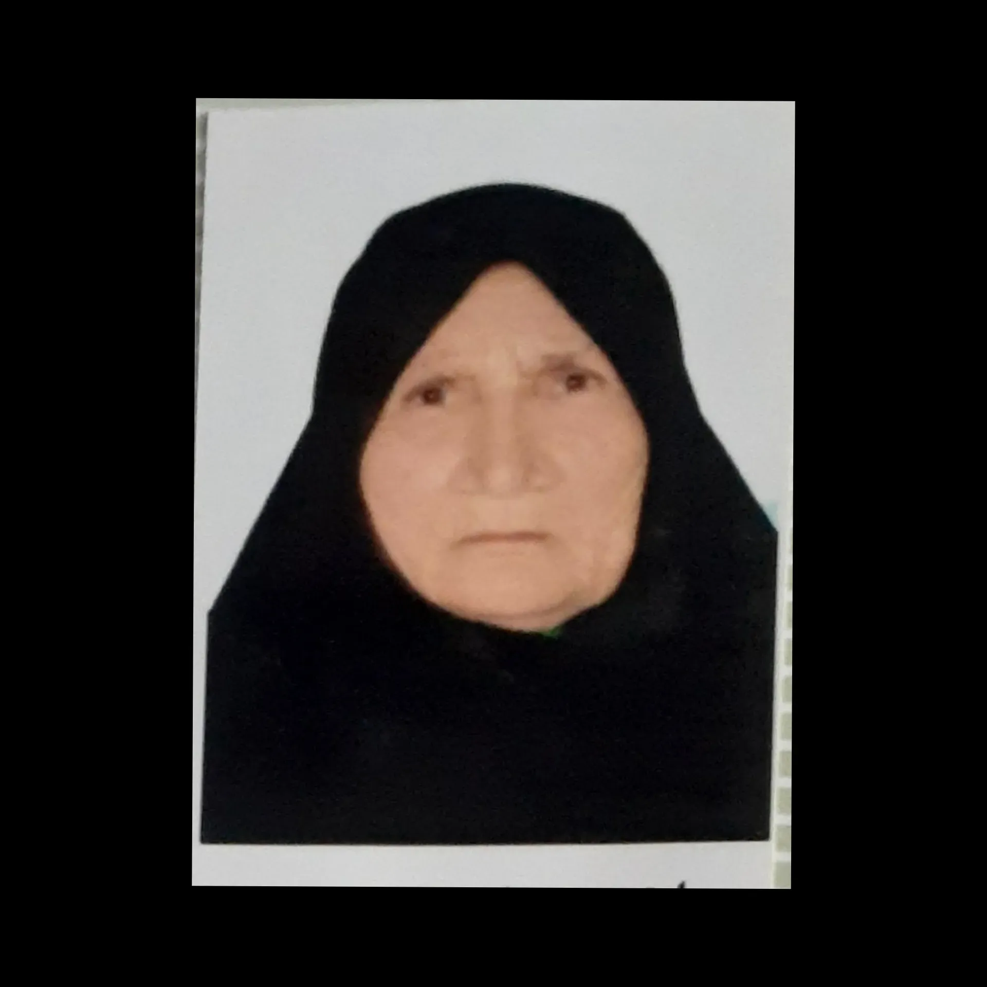 مرحومه زینب(گشواره) نعمتی