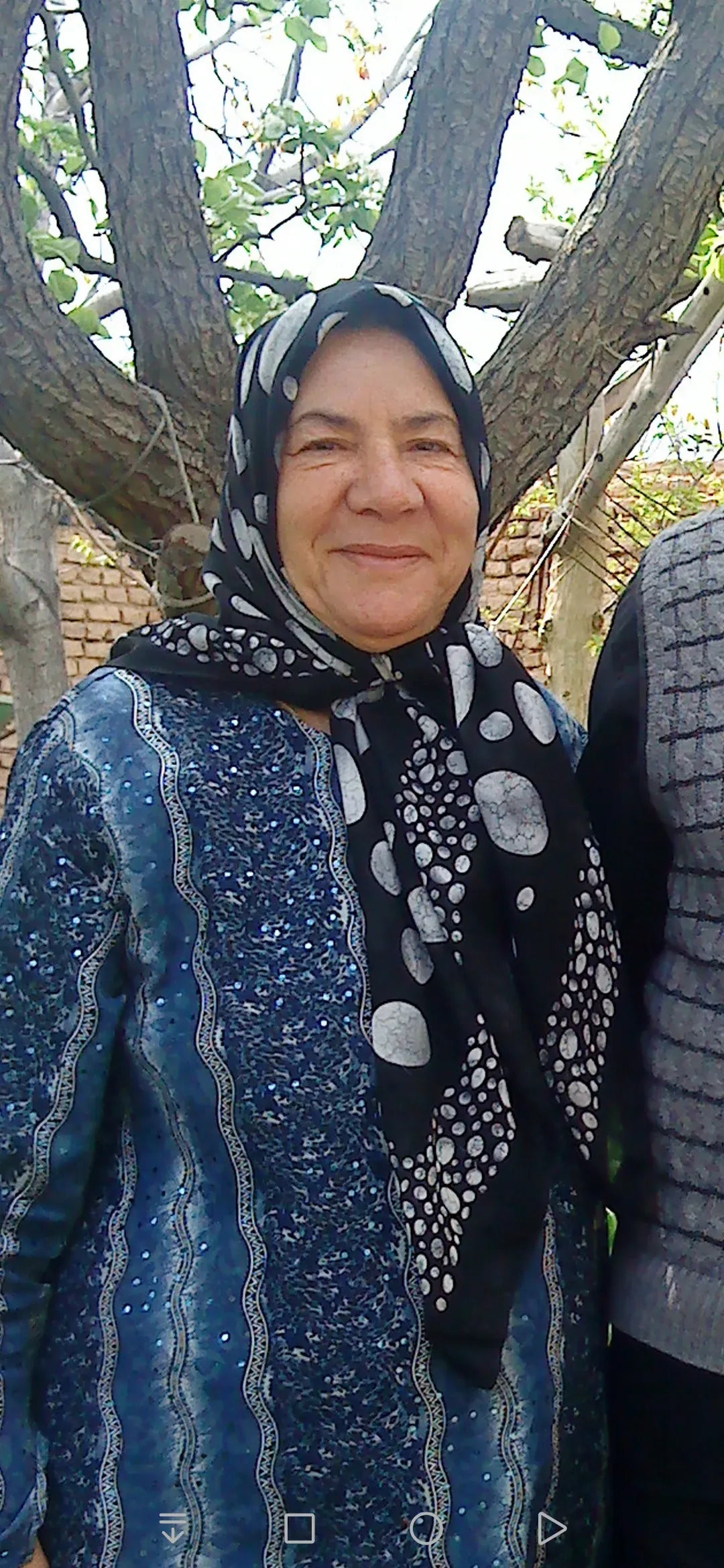 مرحومه زهرا سادات اخوان علوی
