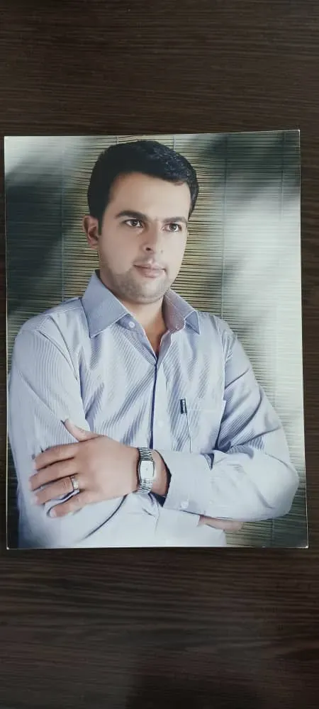 شادروان احمدرضا عزیزی