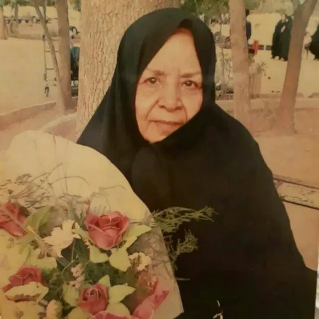 مرحومه کربلایی زهرا دین پژوه