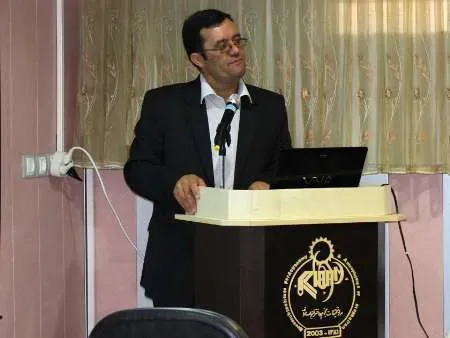 شادروان دکتر حسین عبادی