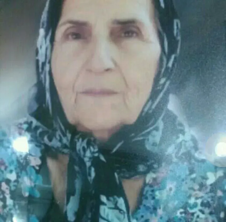مرحومه زینت نجار لشگری