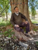 شادروان مسلم اسفندیار